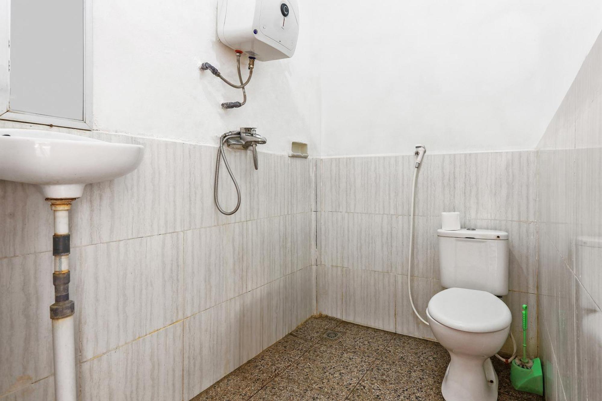 Palulu Garden Homestay Лабуан Баджо Екстериор снимка